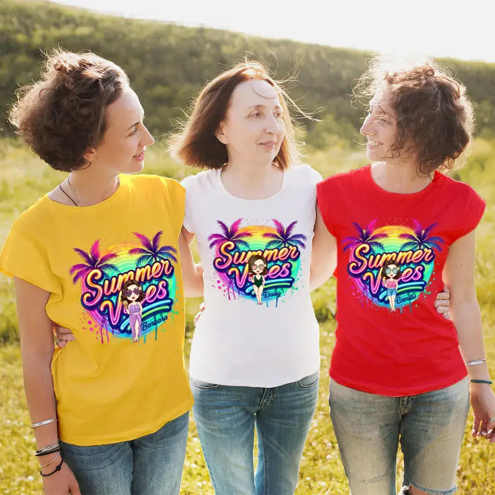 T-shirt Personalizzata Cartoon Summer Vibes con Nome