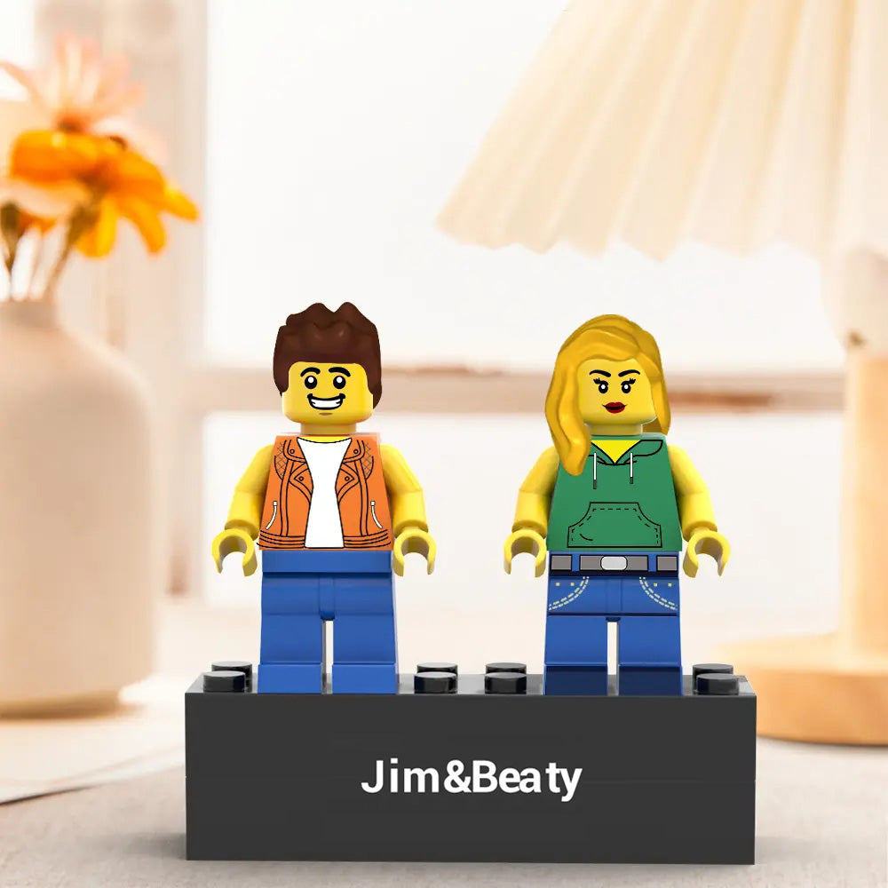 Set Minifigure Coppia Personalizzabili: Un Regalo Creativo con Base Incisa e Vetrina Espositiva papà