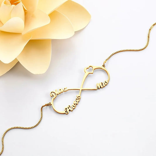 Collana personalizzata a forma di cuore con simbolo dell’infinito e tre nomi in argento sterling 925 - idea regalo festa  della mamma