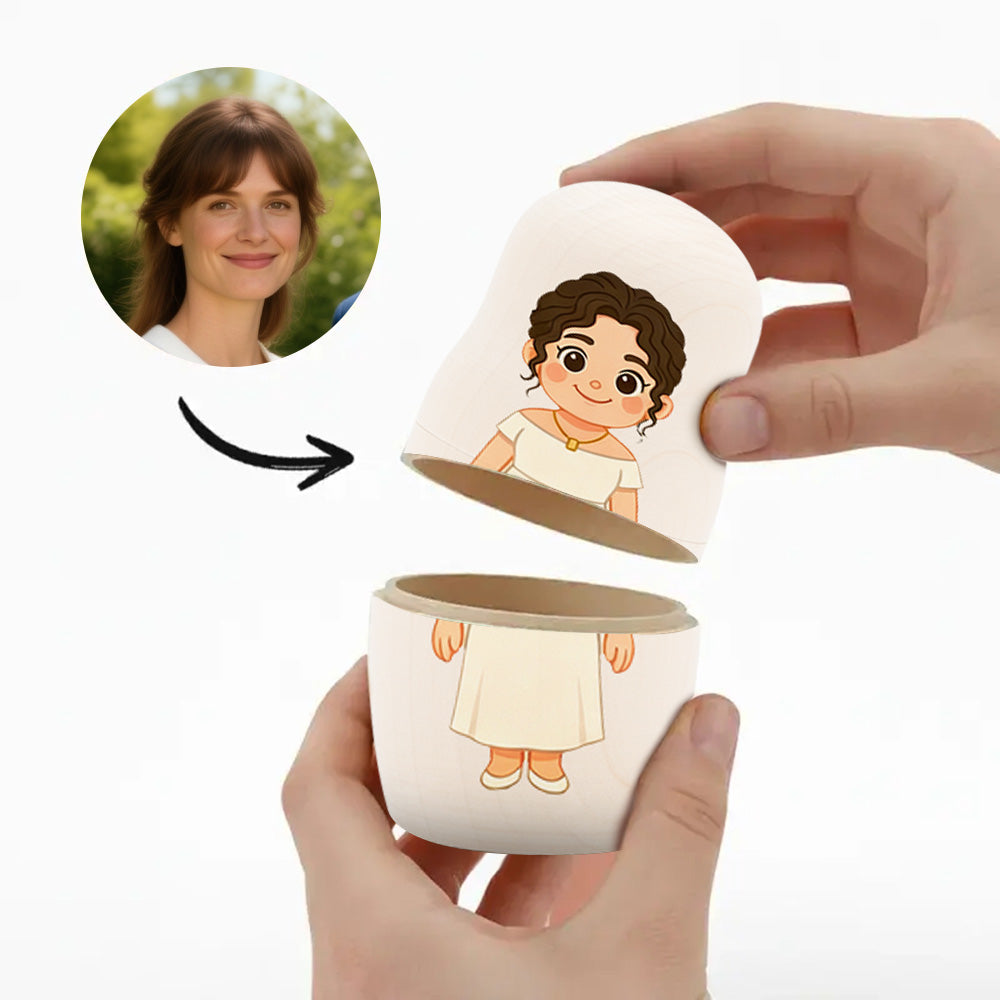 Matrioska di Famiglia Personalizzata: I Tuoi Ricordi in Stile Cartoon papà
