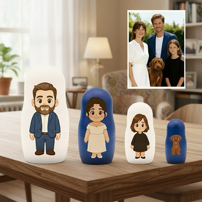 Matrioska di Famiglia Personalizzata: I Tuoi Ricordi in Stile Cartoon papà