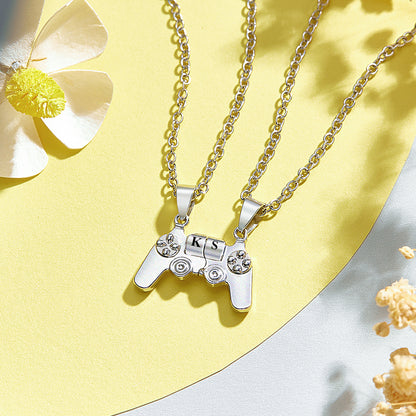 Collana Magnetica Coppia Personalizzata Iniziali Regalo Amore Gamer