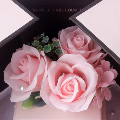 Set Regalo "Essenza Eterna" Rosa Stabilizzata e Collana con Proiezione Fotografica - idea regalo mamma