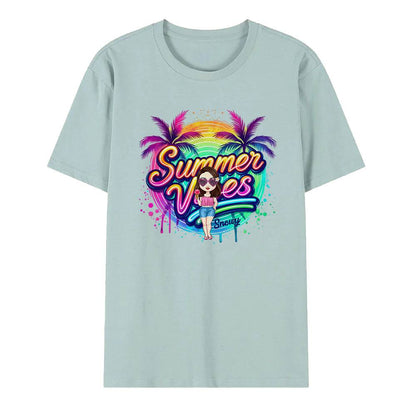 T-shirt Personalizzata Cartoon Summer Vibes con Nome
