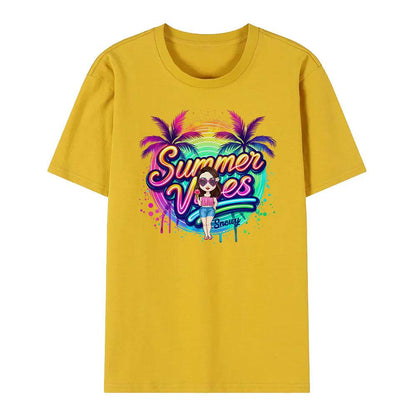 T-shirt Personalizzata Cartoon Summer Vibes con Nome