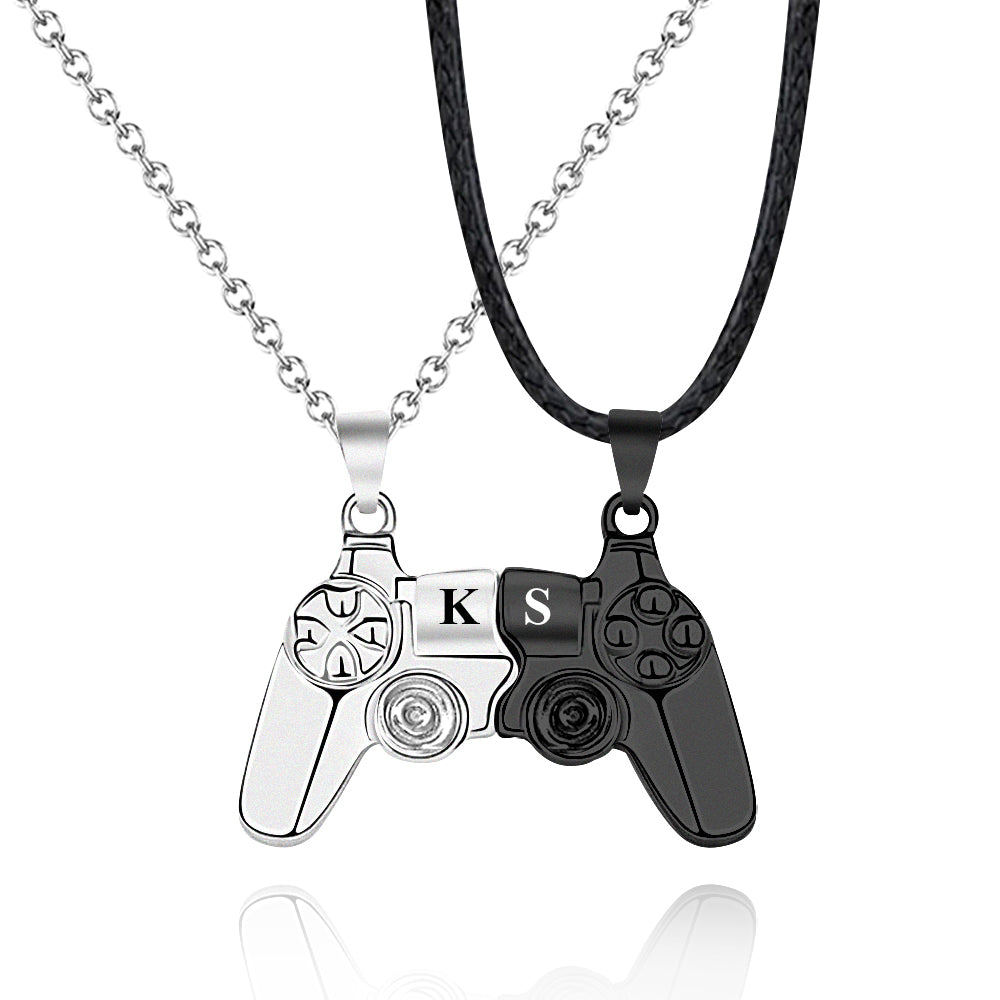 Collana Magnetica Coppia Personalizzata Iniziali Regalo Amore Gamer