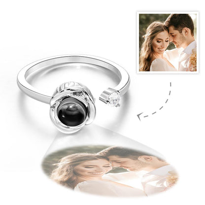 Anello con Proiezione "Sguardo Segreto" – Regalo Personalizzato per Lei