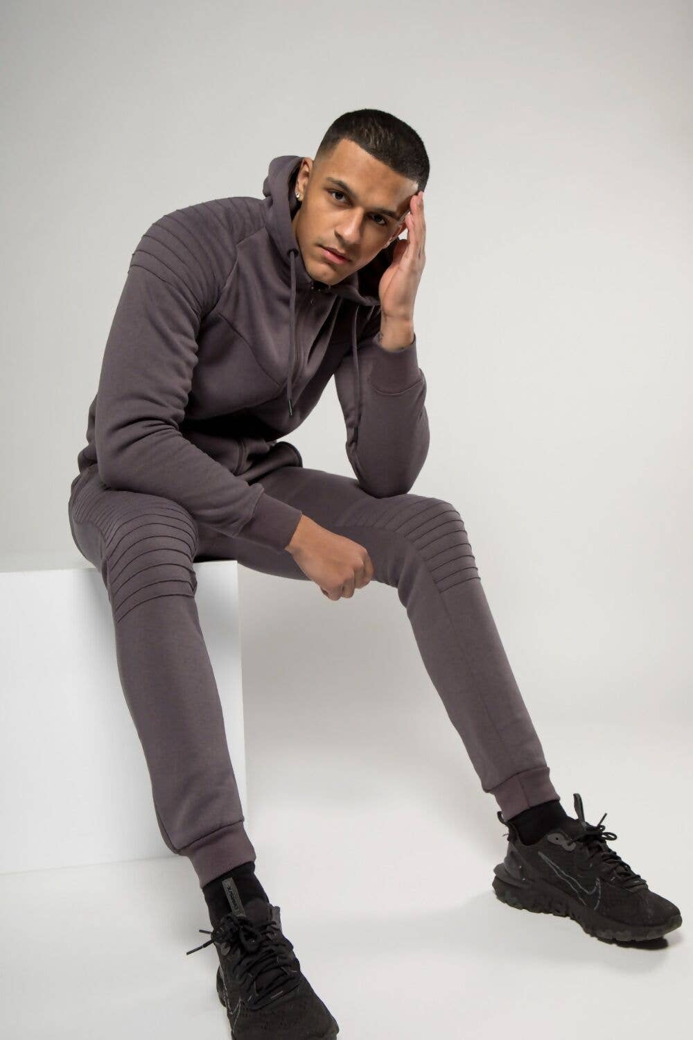 Tuta Sportiva Uomo Skinny Fit TS2507 J5FASHION - Cotone Poliestere Premium
