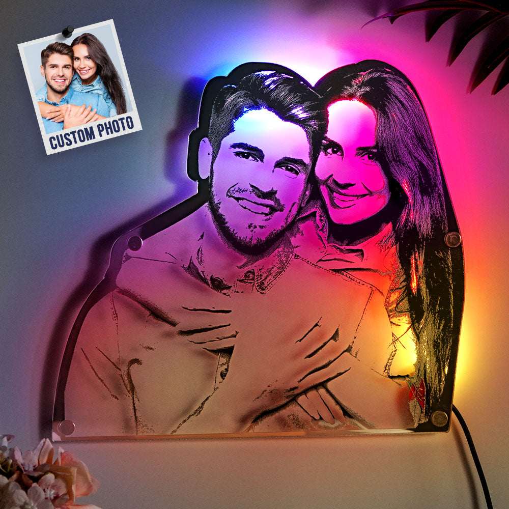 Specchio LED Personalizzato con Foto Lampada Sagoma Luminosa da Parete