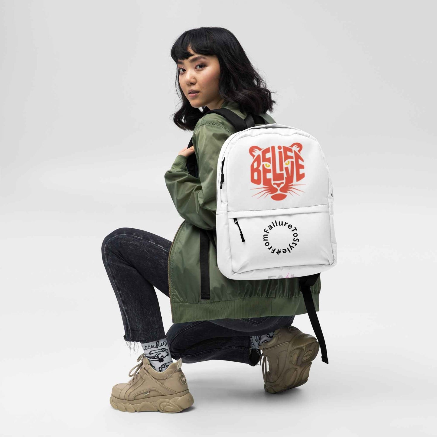 Zaino “Urban Flow” 🎒 | FAIL Streetwear – Resistente, Versatile e Waterproof