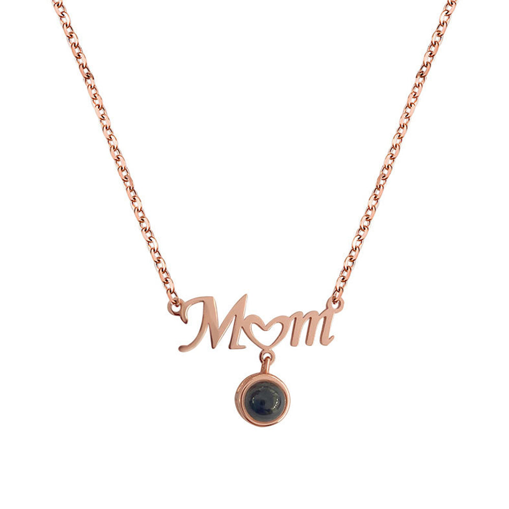 Collana con Proiezione Foto Personalizzata e Cuoricino – Regalo Magico per la Mamma – Gioiello con Immagine Nascosta