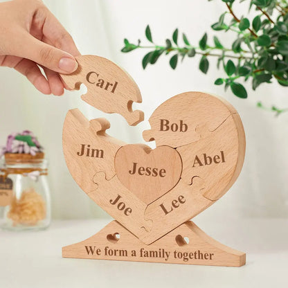 Puzzle a Cuore in Legno Personalizzato con Nomi – Decorazione Famigliare Artigianale e Unica