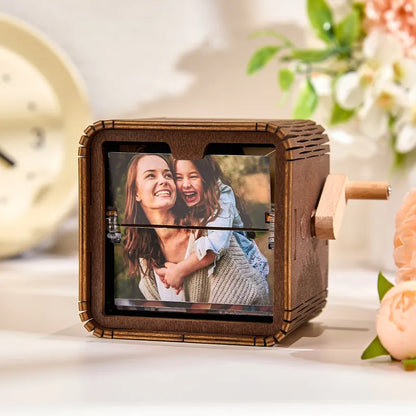 Flipbook Meccanico Personalizzato con 16 Foto | Album Animato a Manovella con Luci mamma