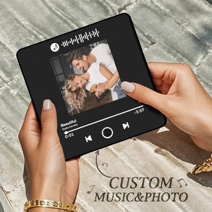 FridgeBeats 4.0 Pro Calamita Musicale con Speaker e Cornice Nera personalizzata foto