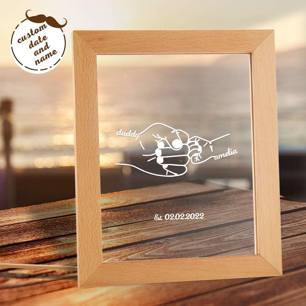 Lampada LED Personalizzata "Mano nella Mano" – Regalo Emozionale per il Papà con Nome e Data