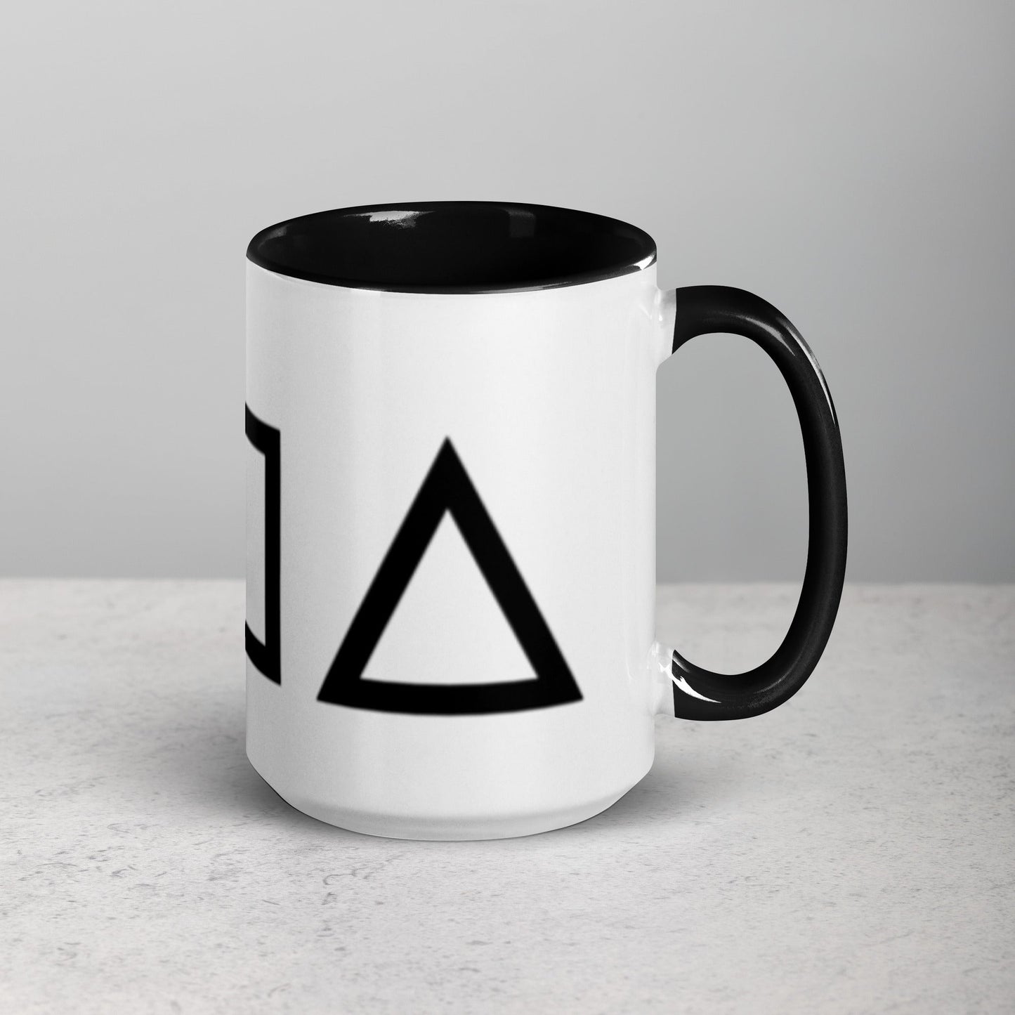Tazza con interno colorato serie Squid Game - cerchio, quadrato e triangolo