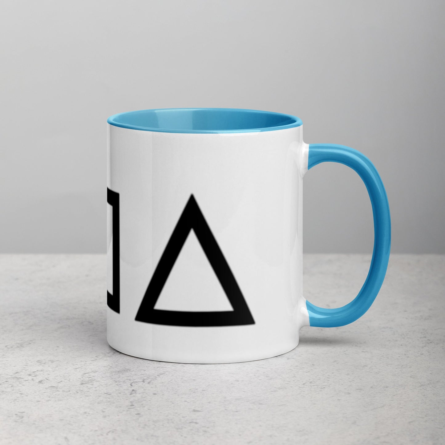 Tazza con interno colorato serie Squid Game - cerchio, quadrato e triangolo